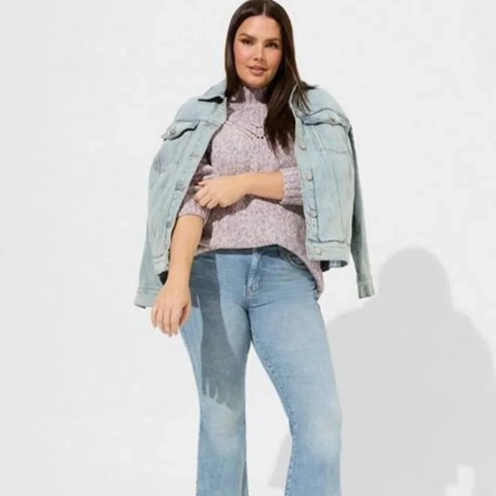 Torrid - Pullover Turtleneck Pointelle Sweater in Lavender - Picture 10 of 13